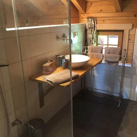 Rotes Haus In Klassik *