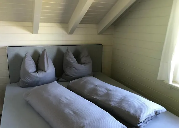 Rotes Haus In Klassik Appartamento